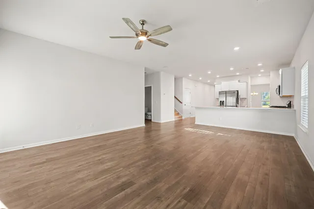 $2,900 | 183 Granton Edge Lane, Summerville, SC 29486