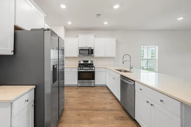 $2,900 | 183 Granton Edge Lane, Summerville, SC 29486