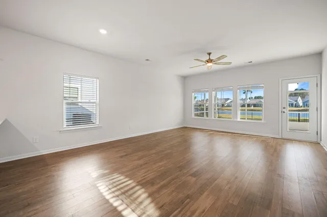 $2,900 | 183 Granton Edge Lane, Summerville, SC 29486