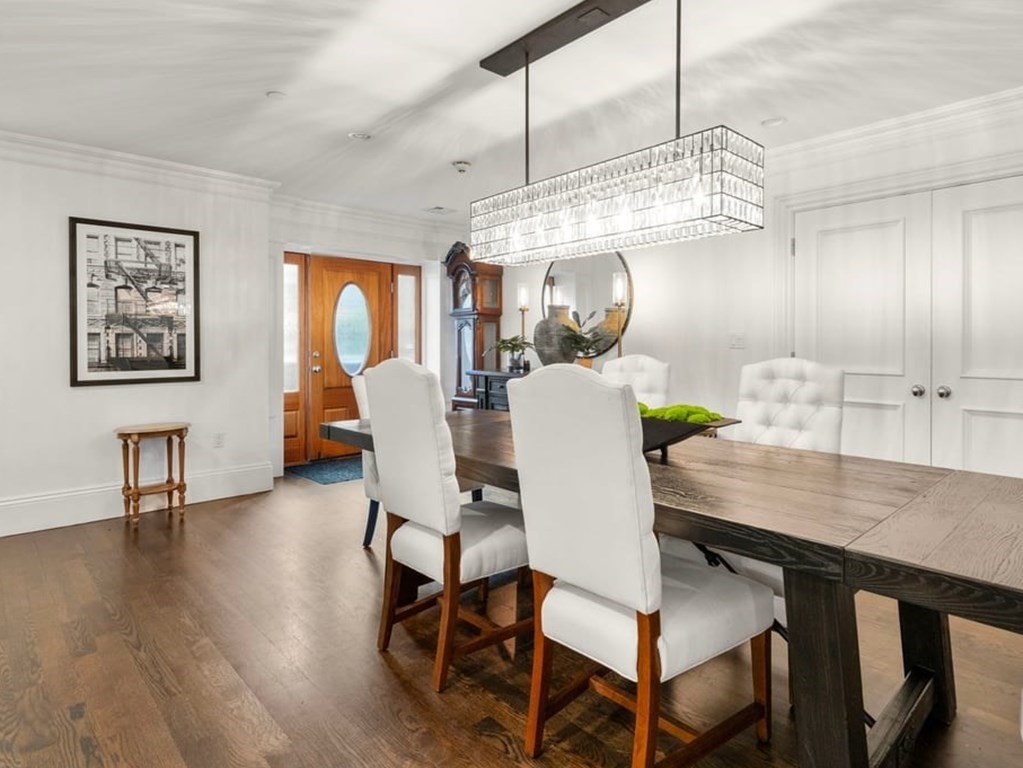 115 Sewall Avenue, Unit 1 Brookline, MA 02446 - Photo 4 of 28