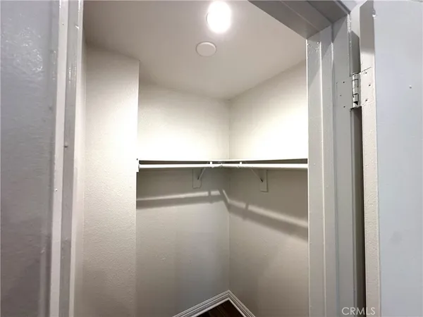 $3,050 | 18225 Kingsdale Avenue, Unit 212, Redondo Beach, CA 90278