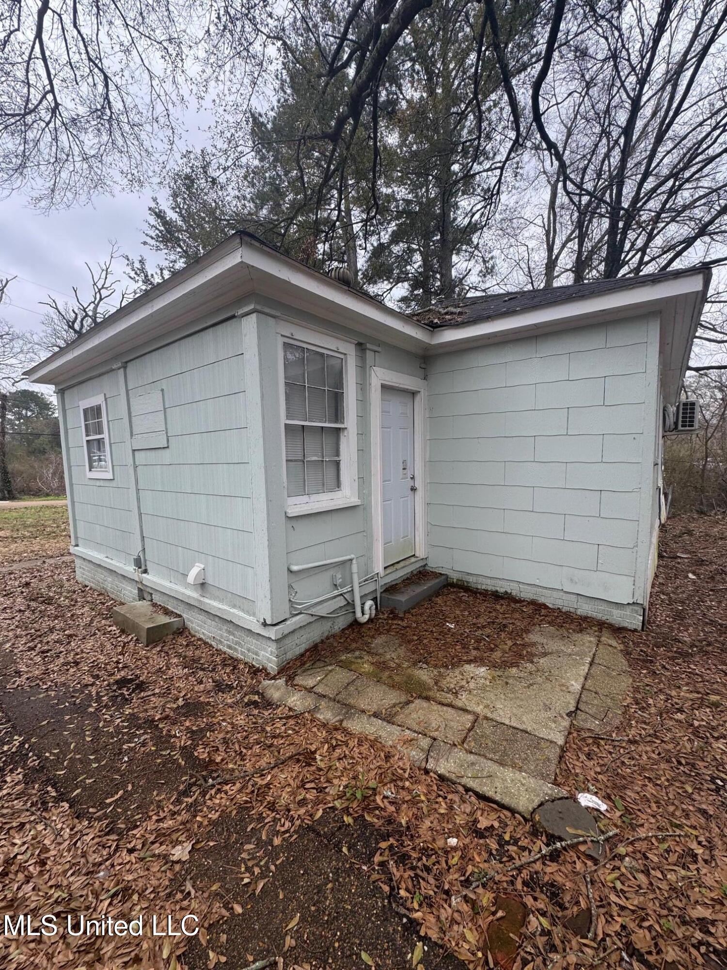 1857 Westover Street Jackson, MS 39209 - Photo 13 of 14 IMG_7265