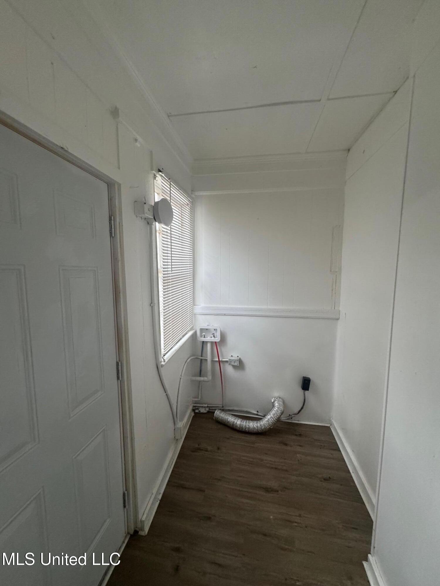 1857 Westover Street Jackson, MS 39209 - Photo 8 of 14 IMG_7262