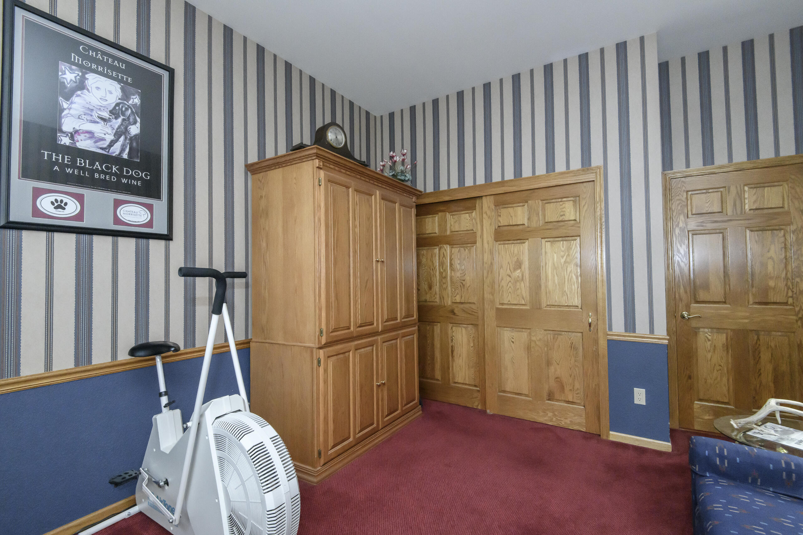 4945 South Calhoun Road New Berlin, WI 53146 - Photo 45 of 56 4945 S Calhoun-45