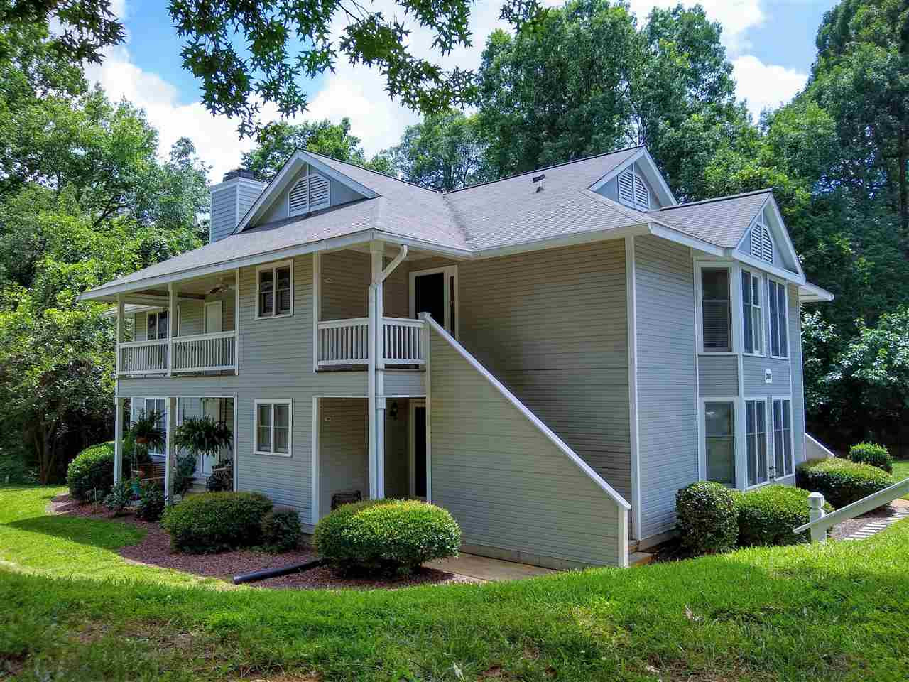 2801 Edridge Court, Unit 201 Raleigh, NC 27607 - Photo 1 of 11 Photo 1