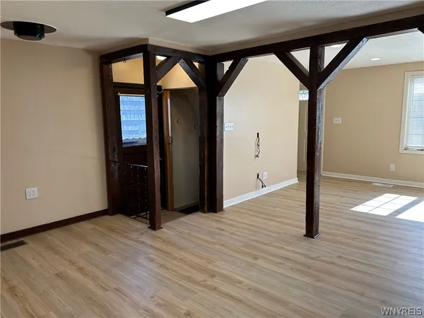 $1,975 | 128 Bannard Avenue, Tonawanda, NY 14150