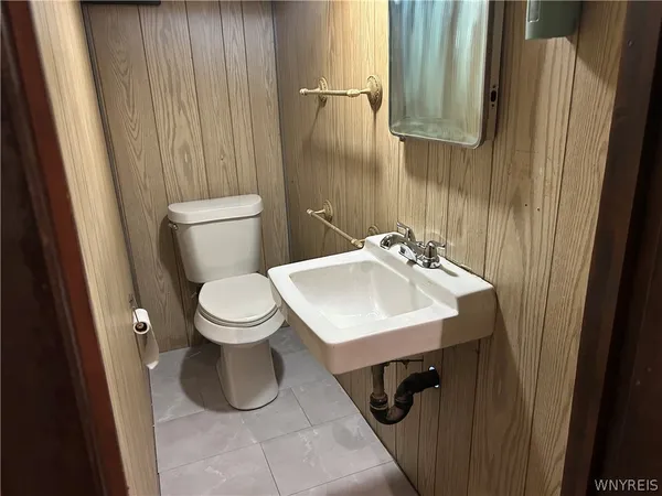 $1,975 | 128 Bannard Avenue, Tonawanda, NY 14150