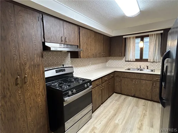 $1,975 | 128 Bannard Avenue, Tonawanda, NY 14150