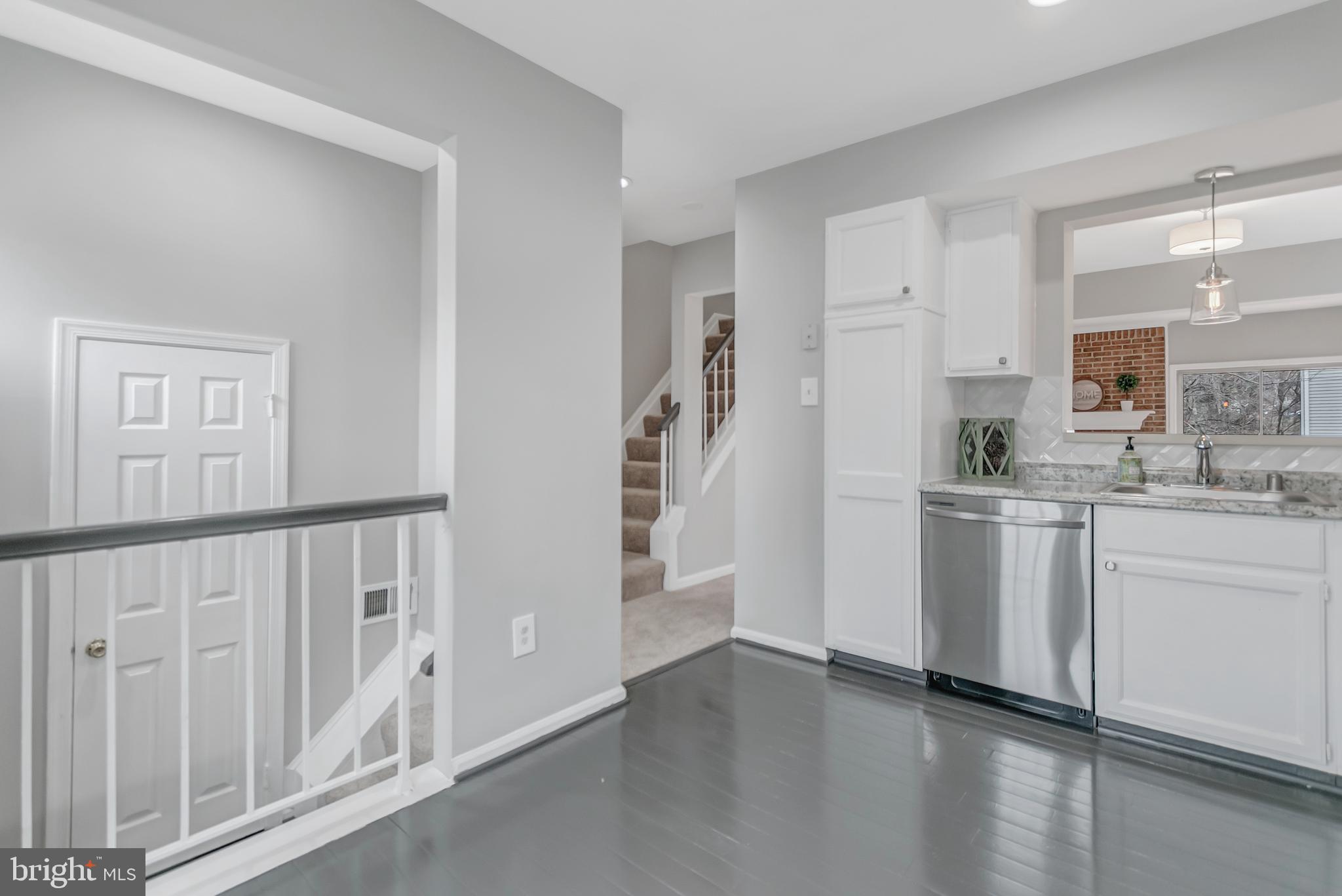 8479 Springfield Oaks Drive Springfield, VA 22153 - Photo 8 of 39 Gallery Image 8