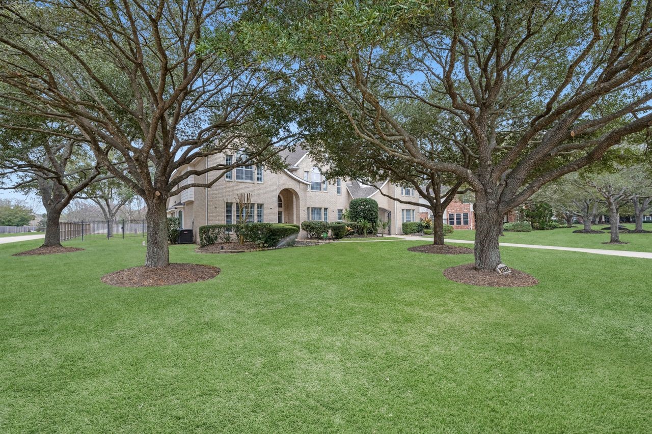 17614 Fragrant Rose Court Cypress, TX 77429 - Photo 2 of 40