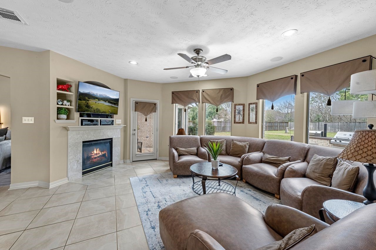 17614 Fragrant Rose Court Cypress, TX 77429 - Photo 9 of 40
