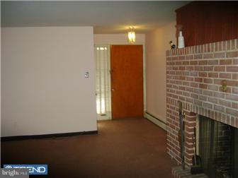 503 Toll Road Oreland, PA 19075 - Photo 3 of 12 Gallery Image 3