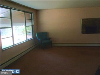 503 Toll Road Oreland, PA 19075 - Photo 5 of 12 Gallery Image 5