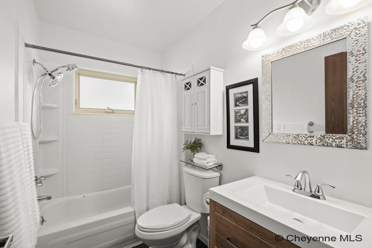 1505 Trail Way Road Cheyenne, WY 82007 - Photo 17 of 32 Gallery Image 17