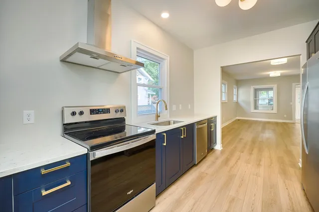 $4,000 | 1708 Southeast Brook Avenue, Minneapolis, MN 55414