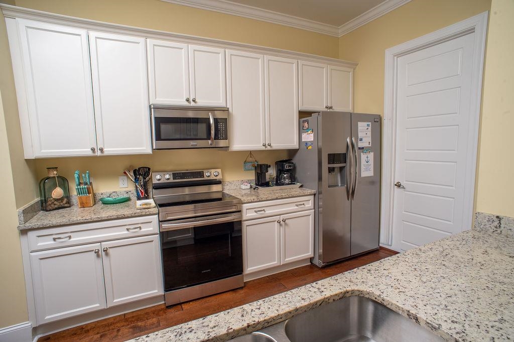 429 Oak Avenue Murrells Inlet, SC 29576 - Photo 29 of 87