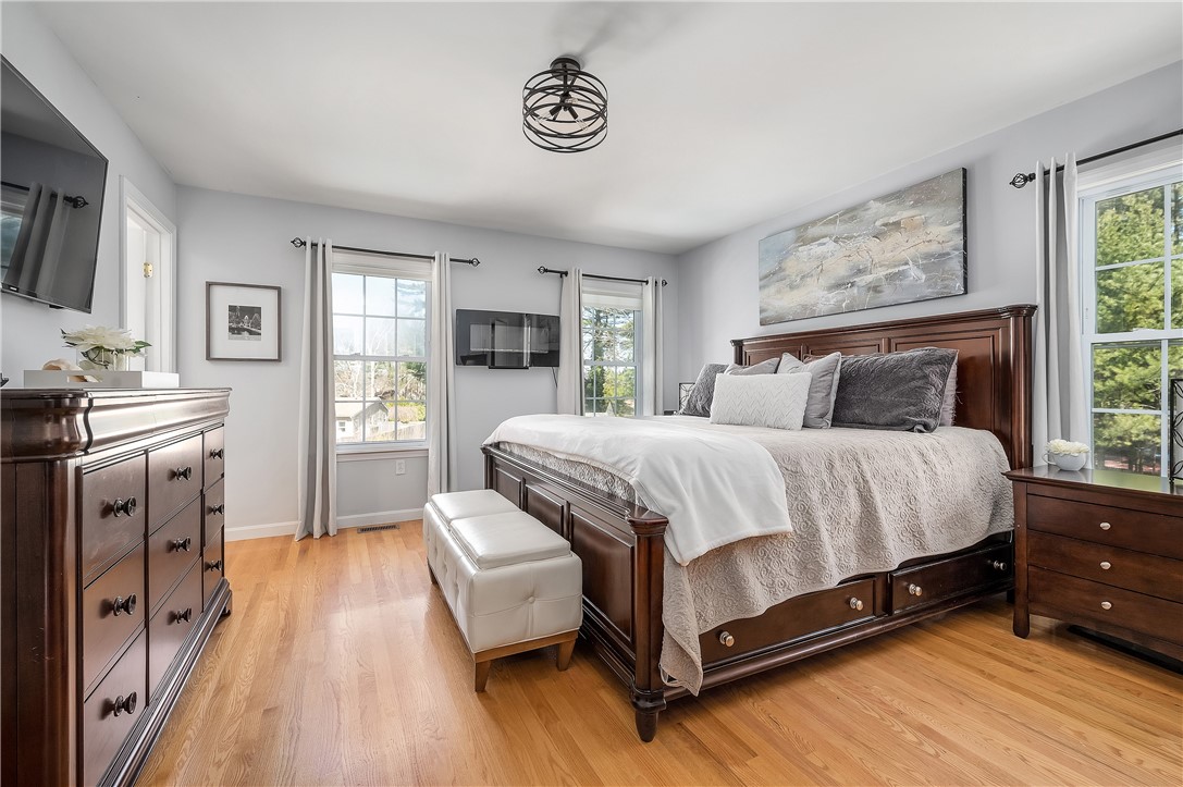 204 Shady Valley Road Coventry, RI 02816 - Photo 11 of 48 2nd floor master bedroom