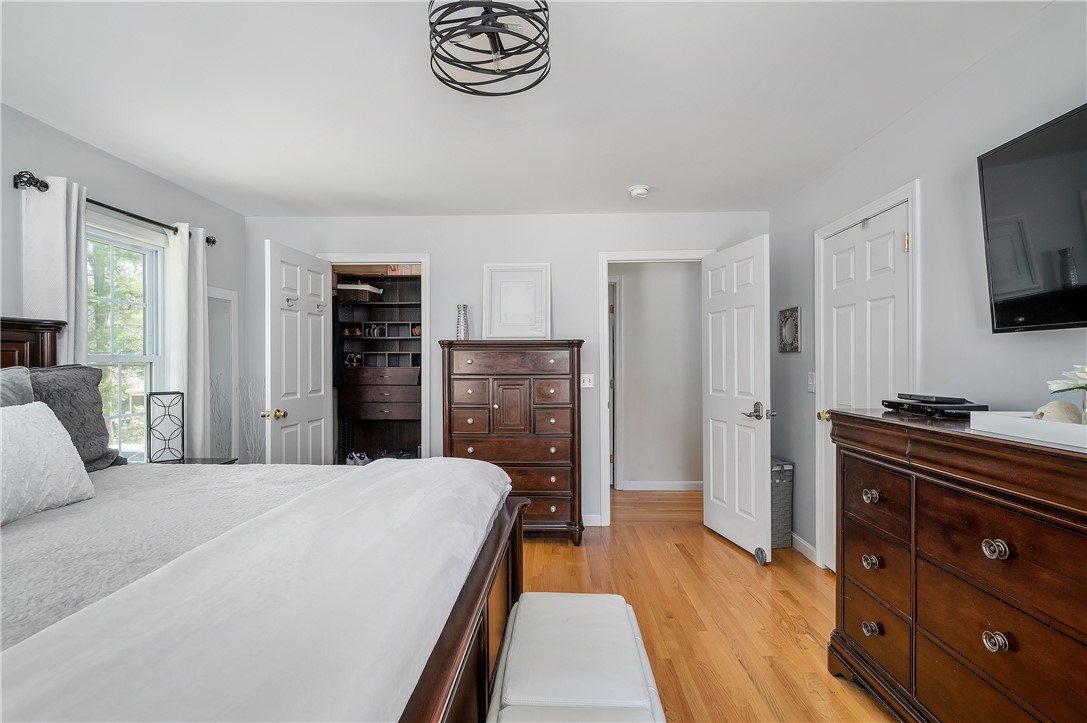 204 Shady Valley Road Coventry, RI 02816 - Photo 10 of 48 2nd floor master bedroom.