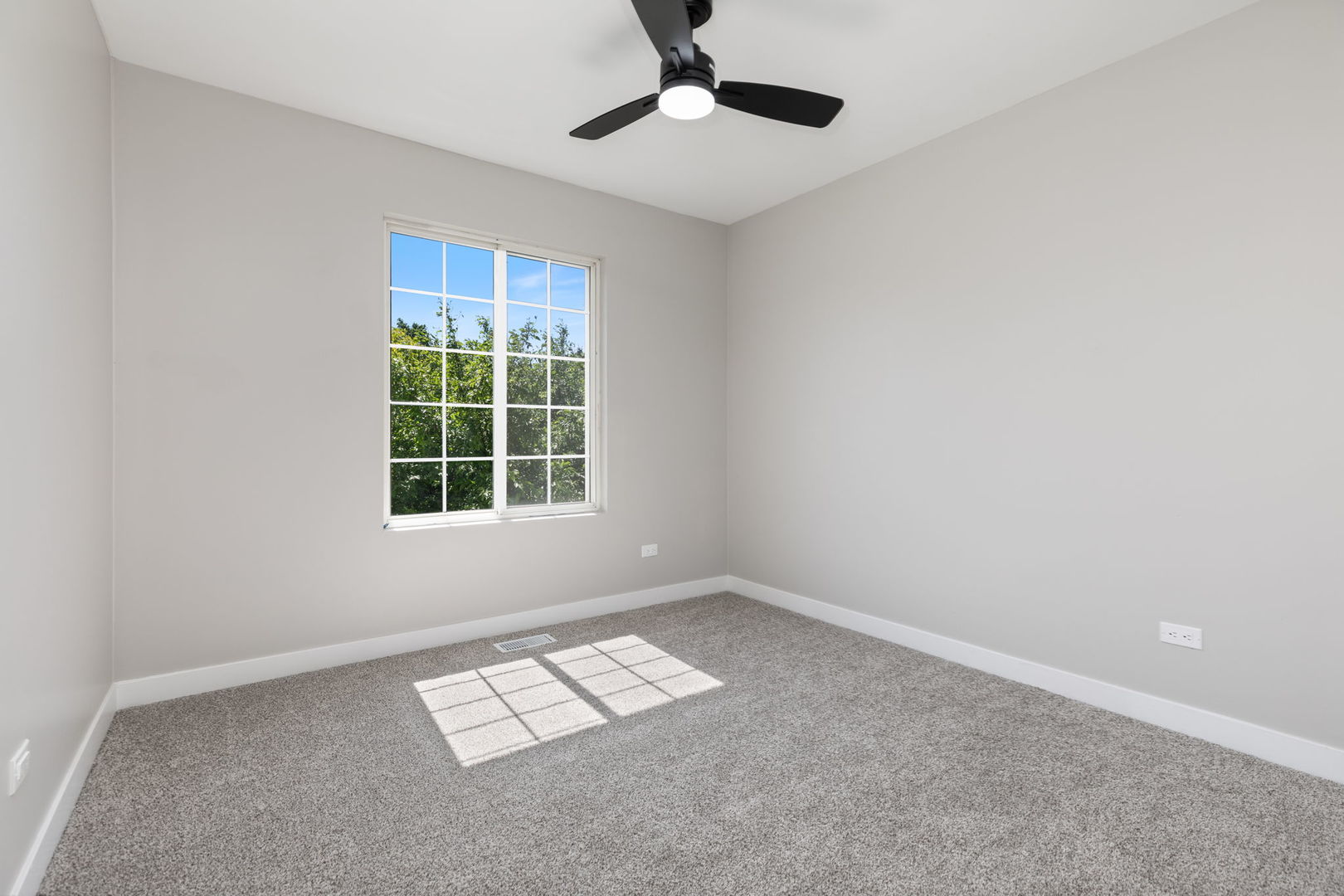 185 Azalea Circle Romeoville, IL 60446 - Photo 10 of 17 Gallery Image 10