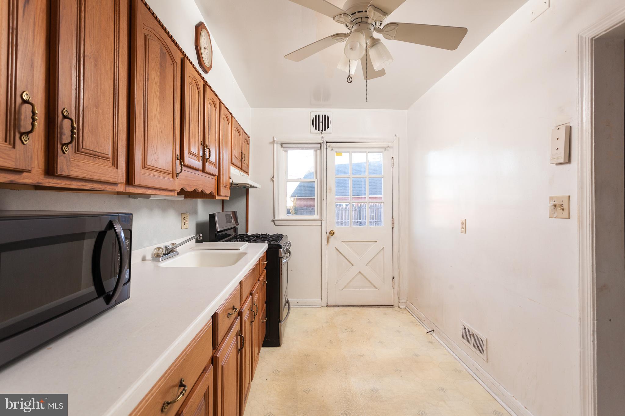 7201 Stratton Way Baltimore, MD 21224 - Photo 19 of 24 Gallery Image 19
