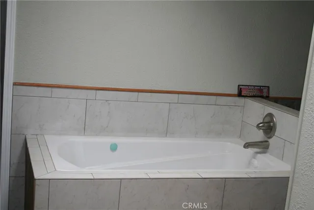 $650,000 | 38290-38290 Roundtree Lane, Squaw Valley, CA 93675