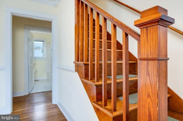 $279,900 | 220 Mechanic Street, Luray, VA 22835