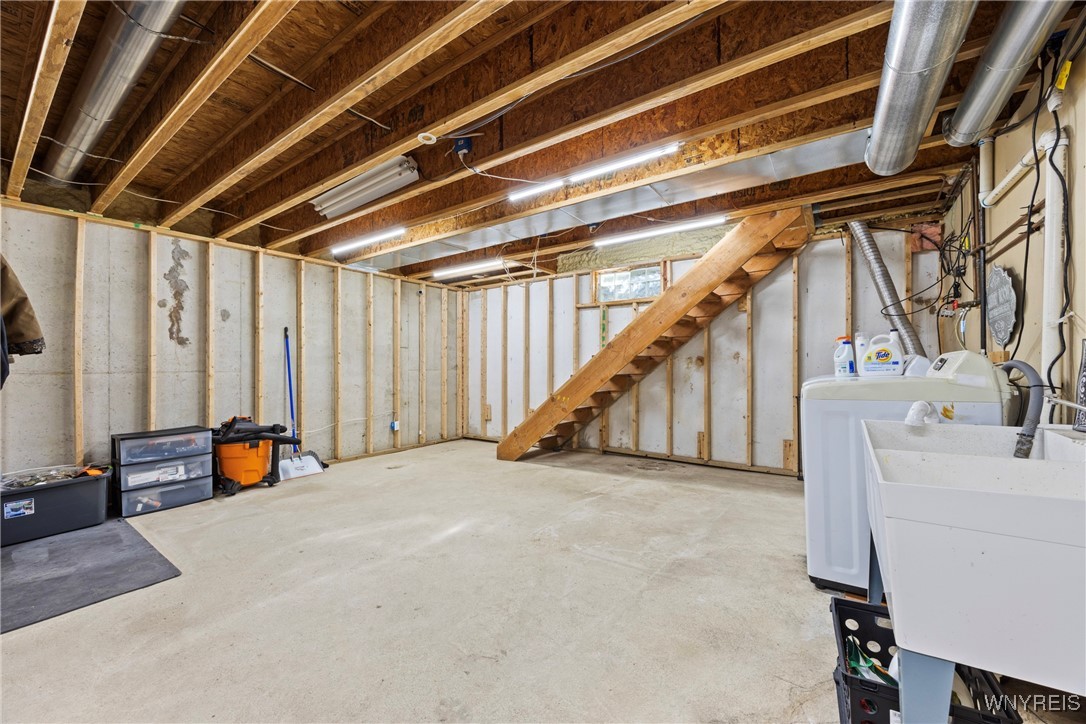 13861 Sanders Hill Road Holland, NY 14145 - Photo 38 of 43