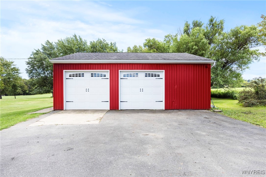 13861 Sanders Hill Road Holland, NY 14145 - Photo 7 of 43