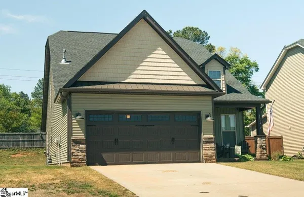 $305,000 | 1114 Wanley Way, Boiling Springs, SC 29316