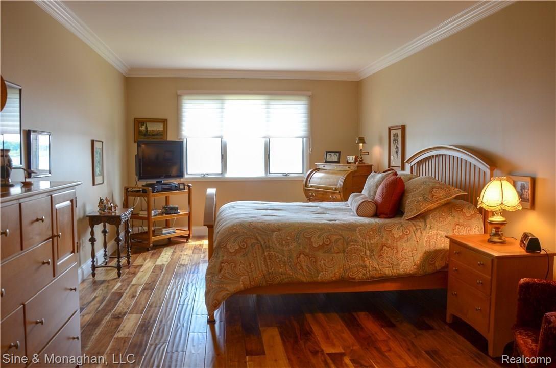 1715 River Road, Unit 52 St. Clair, MI 48079 - Photo 25 of 41 DSC_2345.jpg