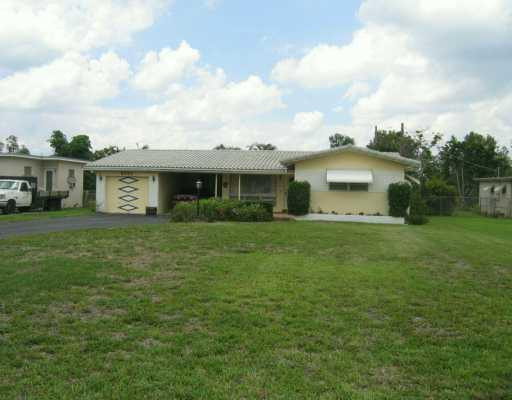 5701 Harding Street Hollywood, FL 33021 - Photo 2 of 8 Exterior Front