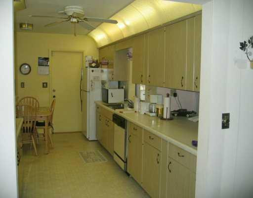 5701 Harding Street Hollywood, FL 33021 - Photo 4 of 8 Kitchen