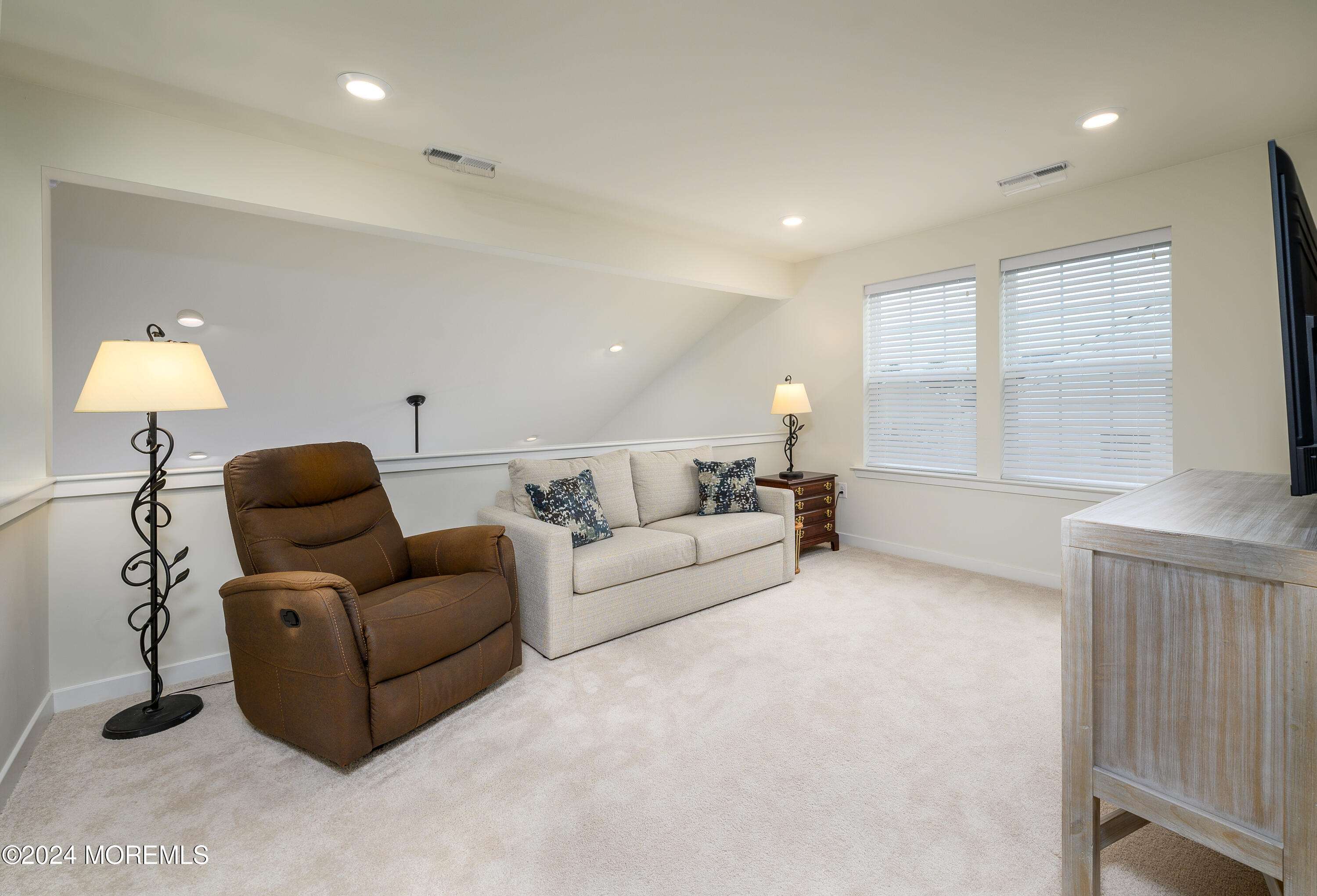 22 Chepstow Road New Egypt, NJ 08533 - Photo 22 of 37 22 Chepstow Rd (33 of 39)