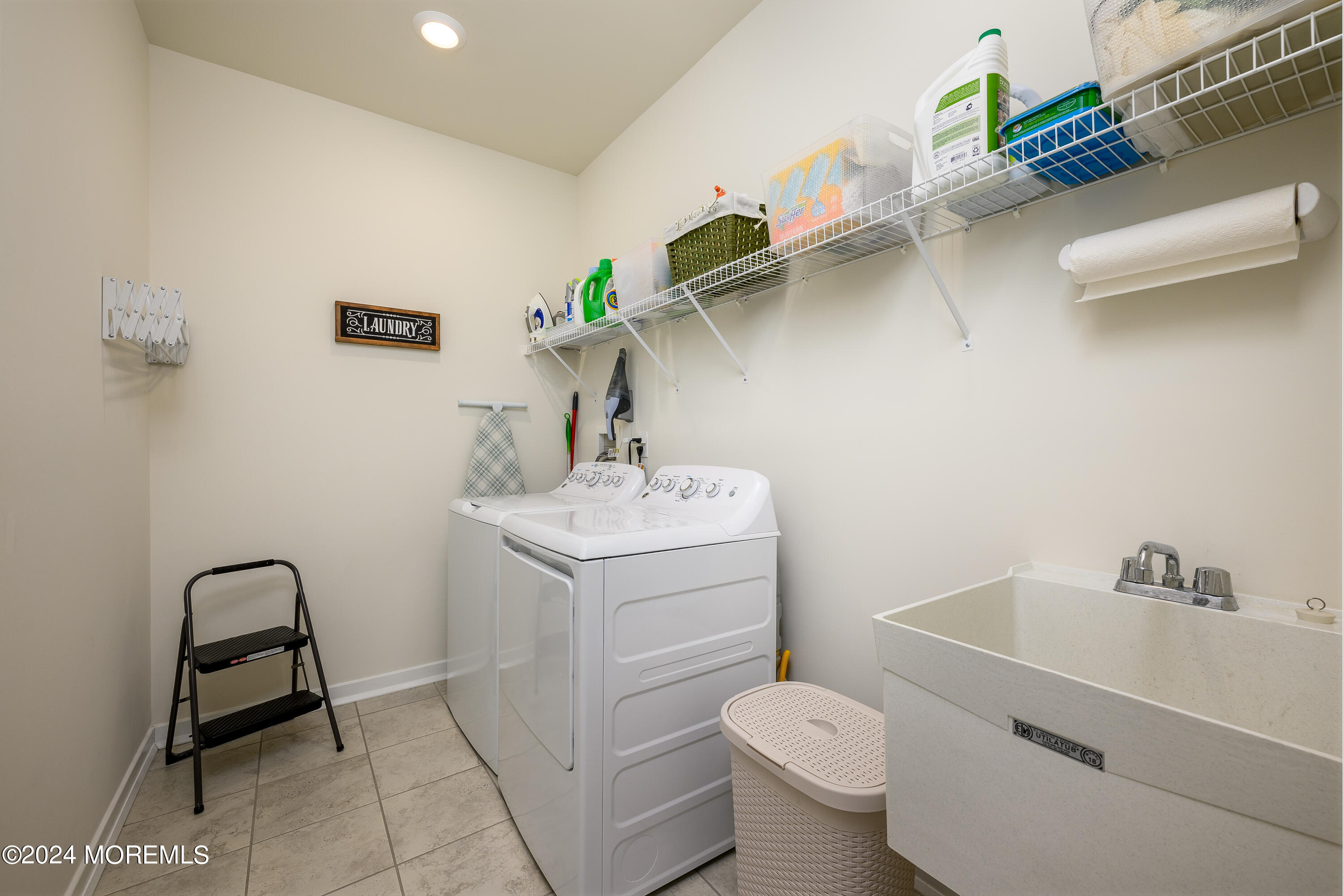 22 Chepstow Road New Egypt, NJ 08533 - Photo 8 of 37 22 Chepstow Rd (14 of 39)