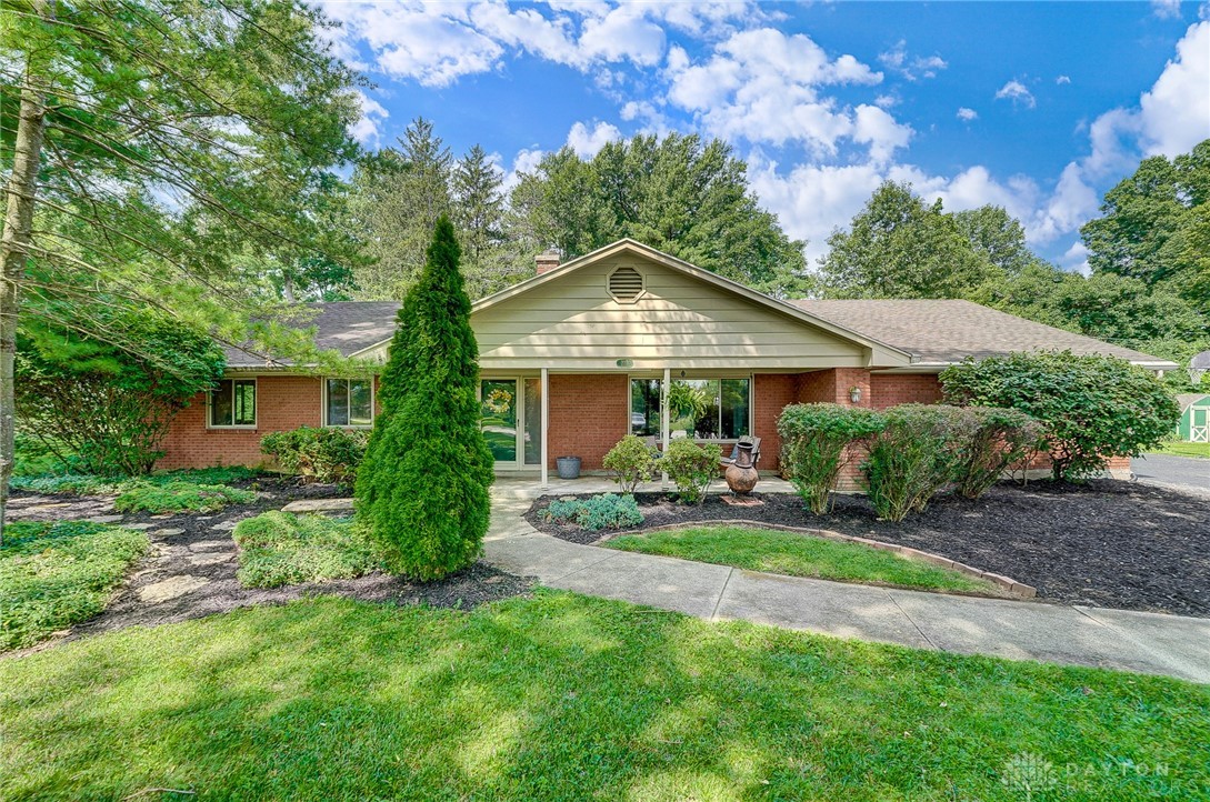 225 Davis Road Centerville, OH 45459 - Photo 6 of 70