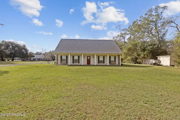 $337,998 | 11612 Old Jeanerette Road, Unit LOT 1, Jeanerette, LA 70544