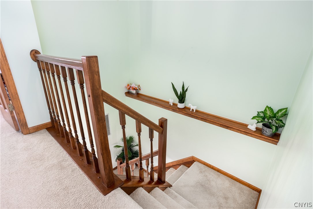 8144 Verbeck Drive Manlius, NY 13104 - Photo 12 of 21