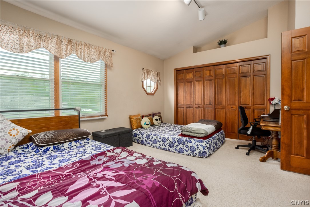 8144 Verbeck Drive Manlius, NY 13104 - Photo 14 of 21