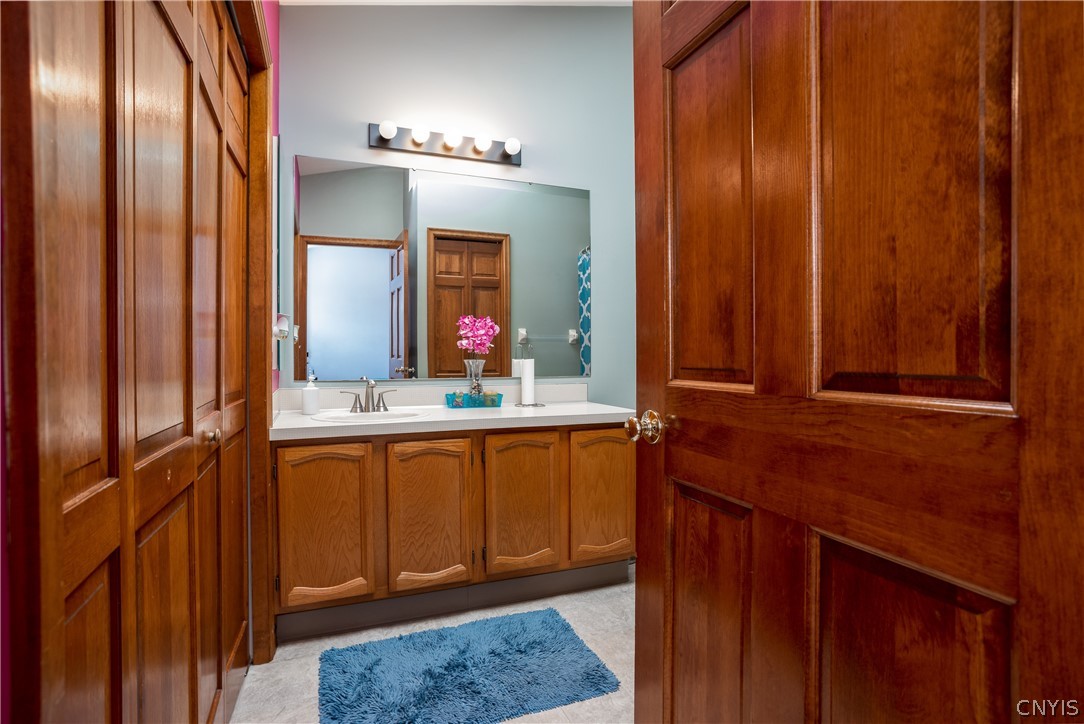 8144 Verbeck Drive Manlius, NY 13104 - Photo 17 of 21