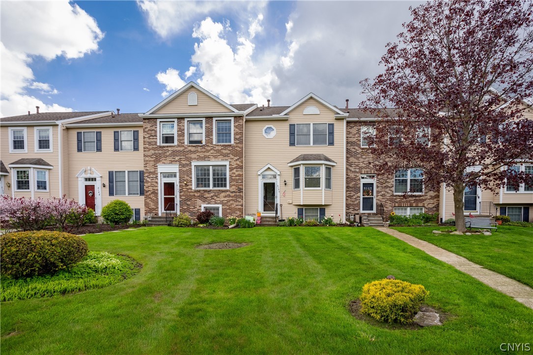 8144 Verbeck Drive Manlius, NY 13104 - Photo 2 of 21