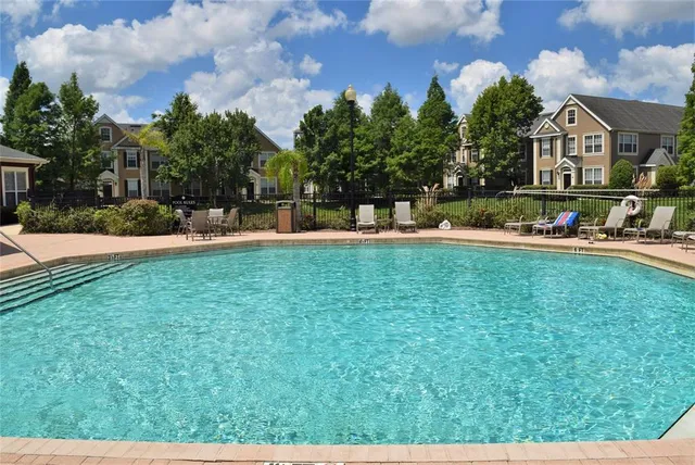 $1,875 | 5711 Soldier Circle, Unit 201, Sarasota, FL 34233