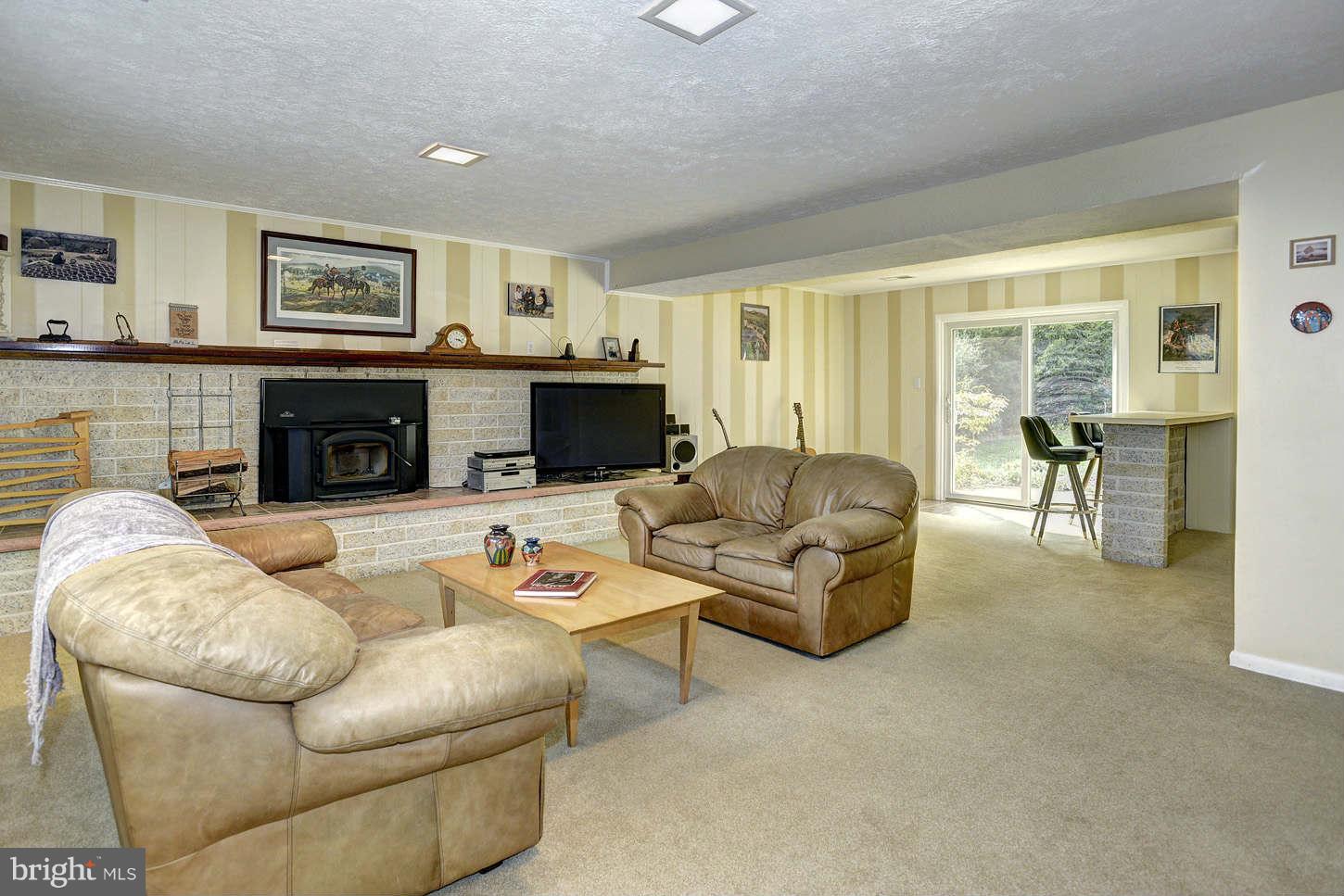 14704 Notley Road Silver Spring, MD 20905 - Photo 14 of 30 Family Room