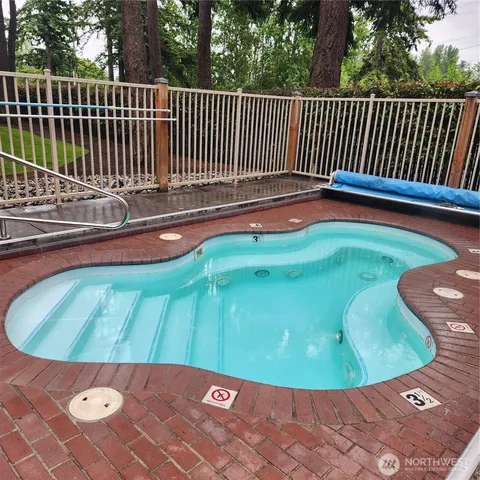 $474,000 | 7714 Birch Bay Drive, Unit 411, Blaine, WA 98230