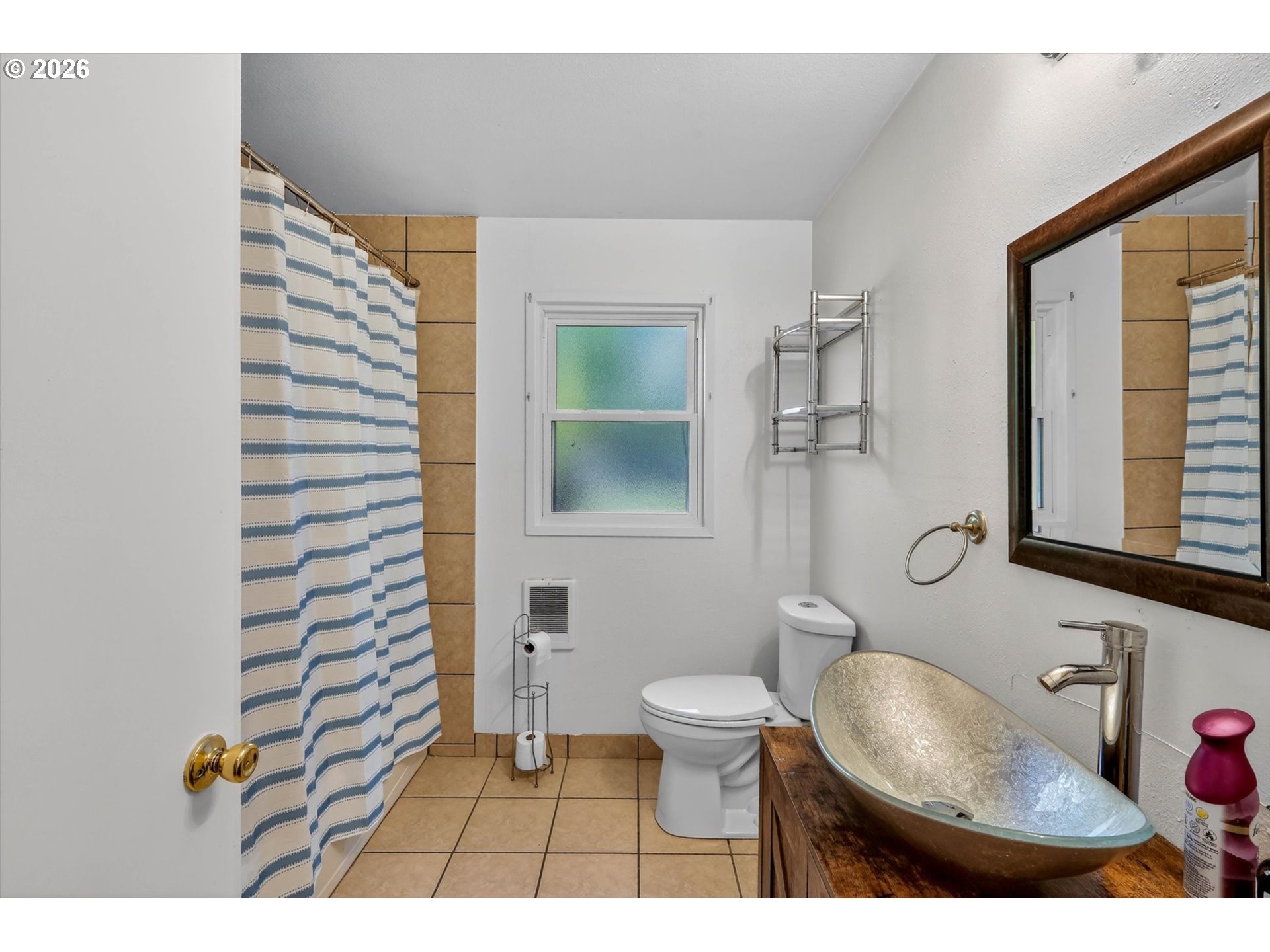 19995 Southwest York Street Beaverton, OR 97003 - Photo 25 of 37 a bathroom with a sink and a toilet