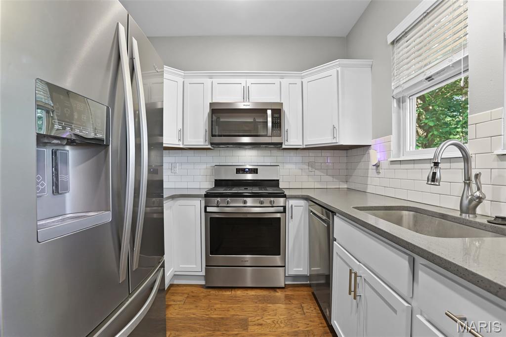 927 Troy Road Edwardsville, IL 62025 - Photo 9 of 27