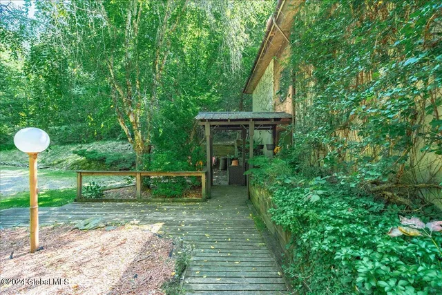 $1,200,000 | 290 Camden Valley Road, Salem, NY 12873