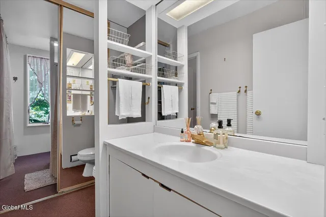 $1,200,000 | 290 Camden Valley Road, Salem, NY 12873