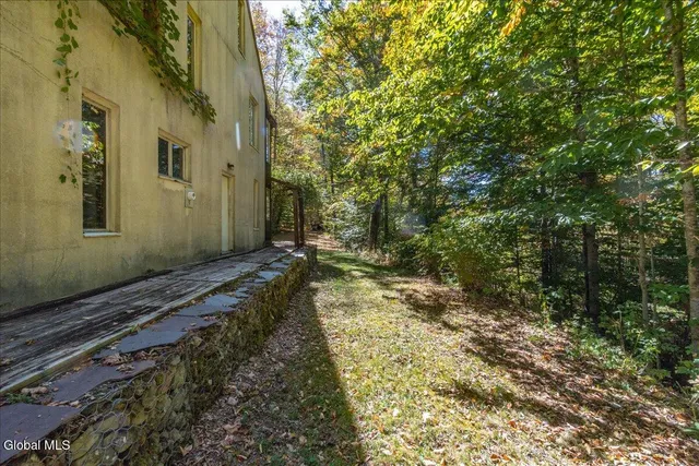 $1,200,000 | 290 Camden Valley Road, Salem, NY 12873