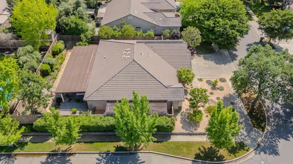 $560,000 | 3634 North Jackie Street, Visalia, CA 93291