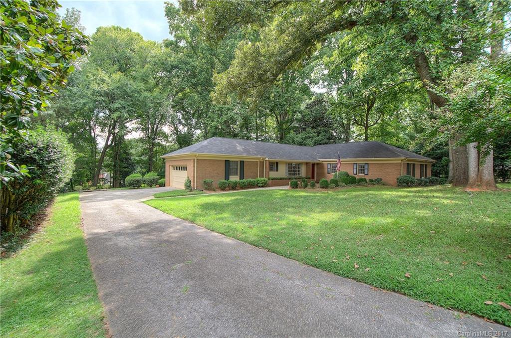 4108 Crossgate Road Charlotte, NC 28226 - Photo 3 of 24 Gallery Image 3